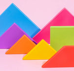 Puzzle enfant Tangram en bois jeu de créativité et réflexion - Vignette | Le Poussin Ludique