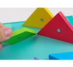Livre Puzzle Tangram vert magnétique pièces en bois pour enfant - Vignette | Le Poussin Ludique