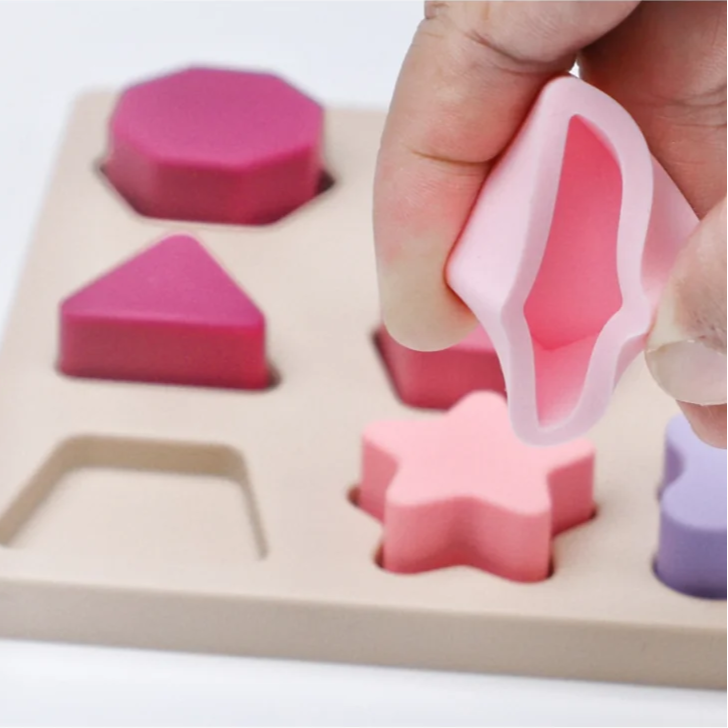 Puzzle bébé pour coordination main-œil