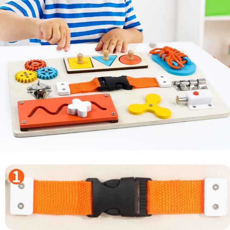 Tableau d'activité encourage curiosité et exploration